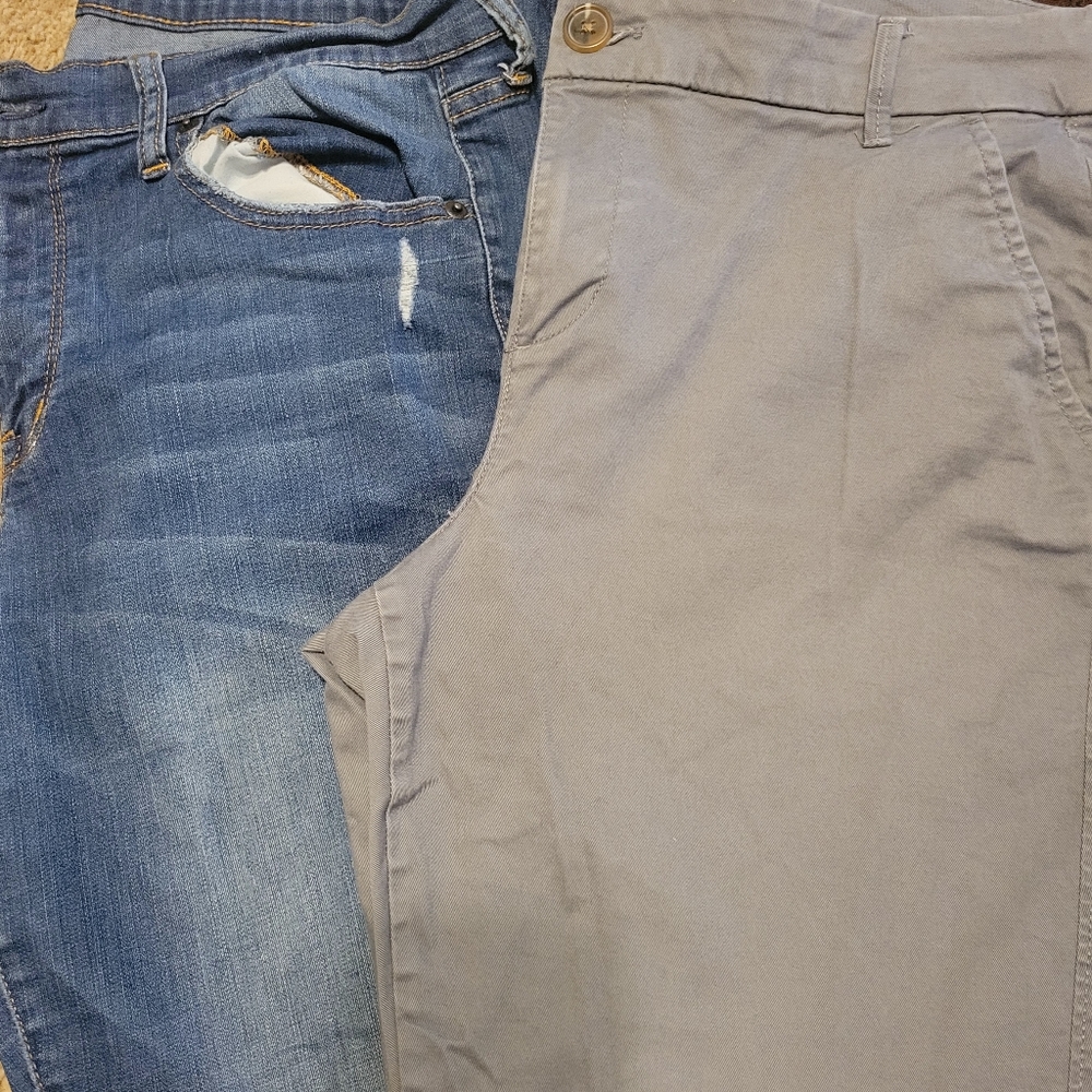 2 pair of jeans/pants